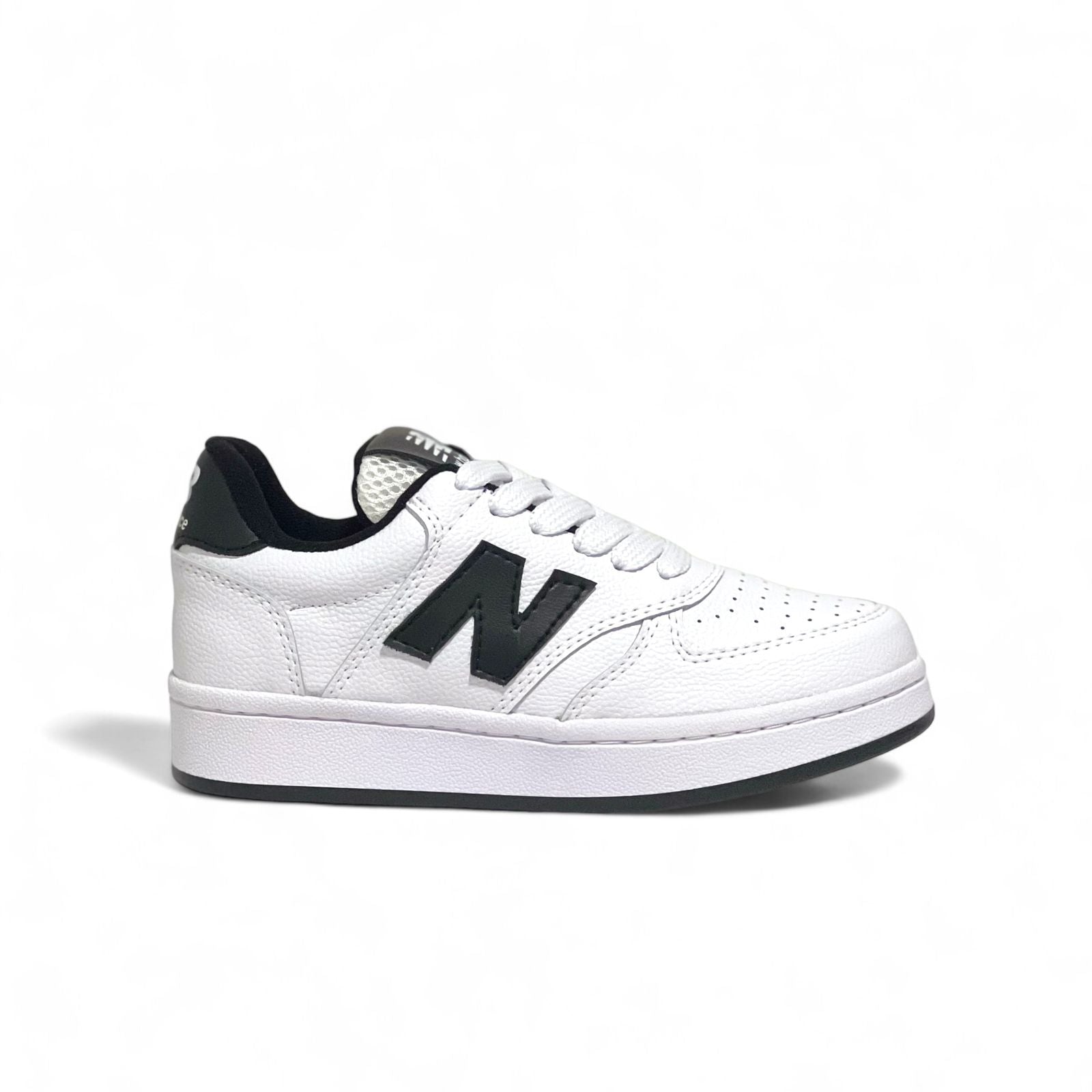 New Balance Peluche