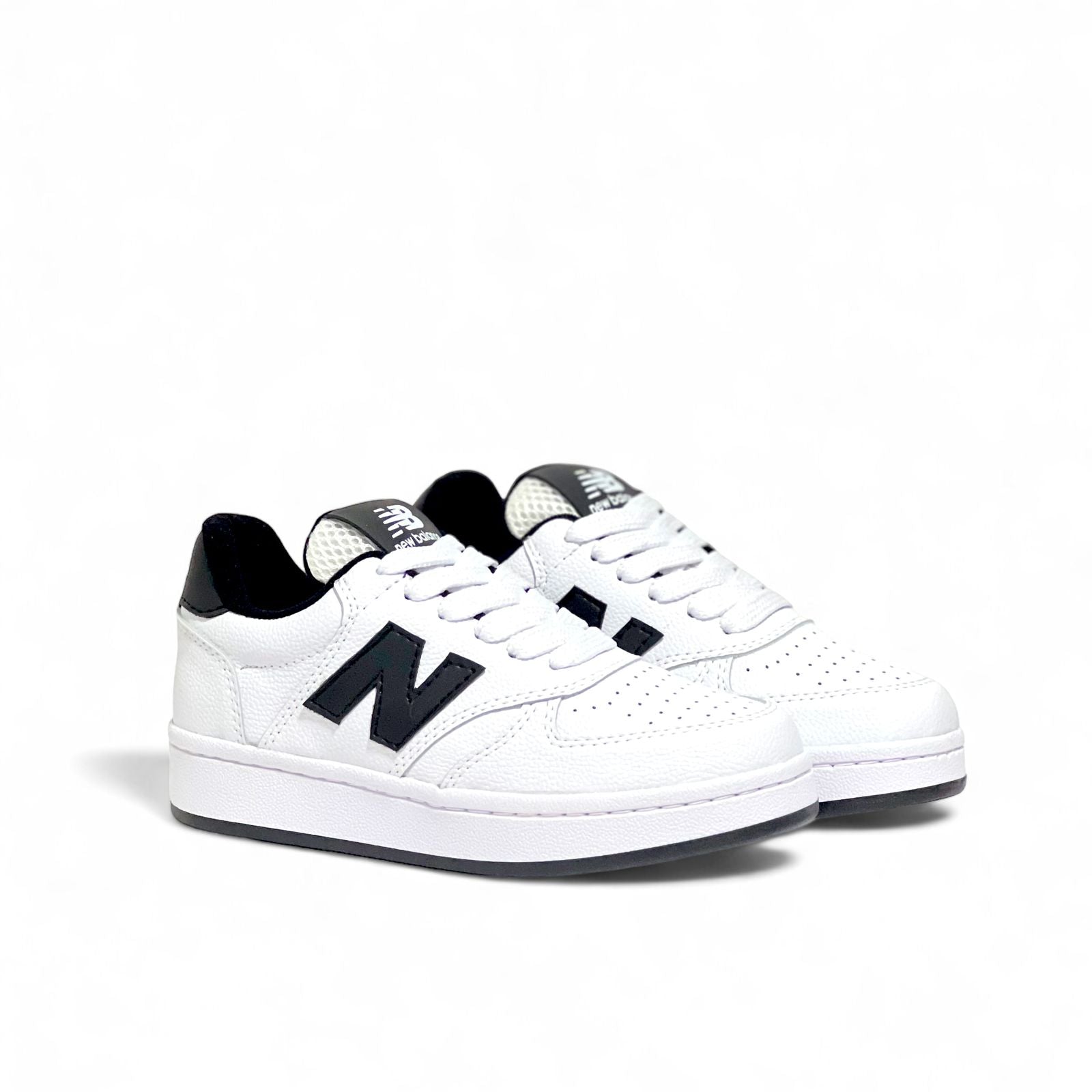 New Balance Peluche