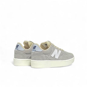 New Balance Peluche